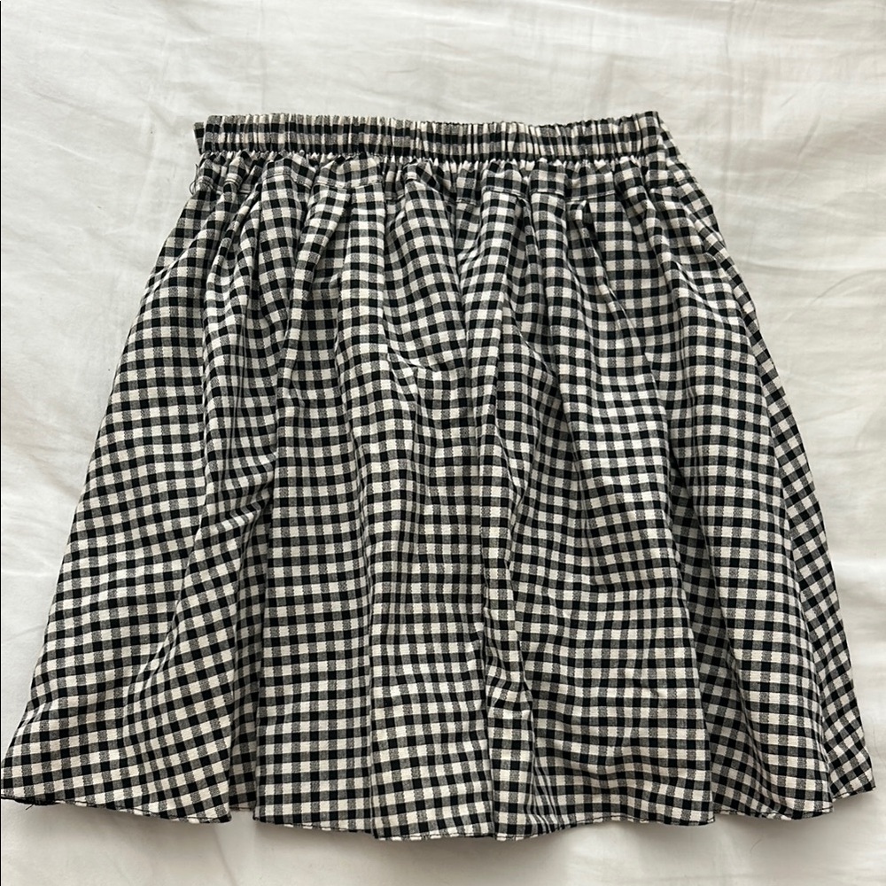 Classic Black and White Checkered Skirt